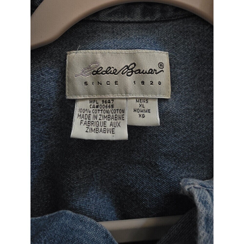 Vintage Eddie Bauer Shirt Adult Size XL Blue Denim Outdoor 90s Mens Button - Picture 4 of 4